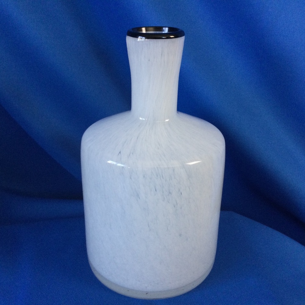 Unique Vase 7 " Tall Unsigned Art Glass